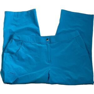 Weekends by‎ Chicos, women’s size one(m) polyester blend cargo capris